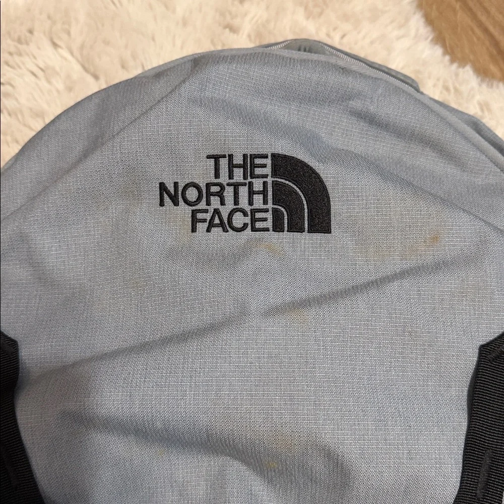 The North Face Vault Gray Backpack - Picture 2 of 3